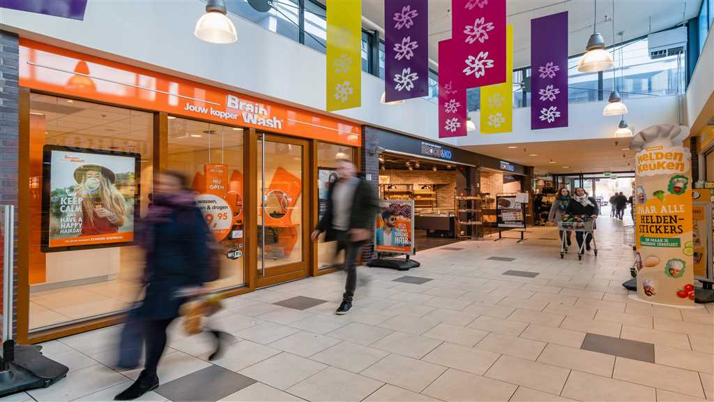 Sectie5 koopt Winkelcentrum Molenvliet in Woerden