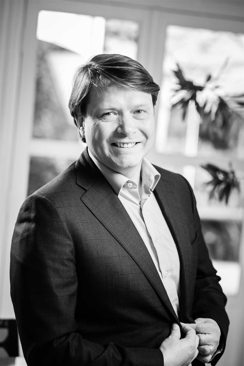 drs. Wibo van Ommeren RA MBA
